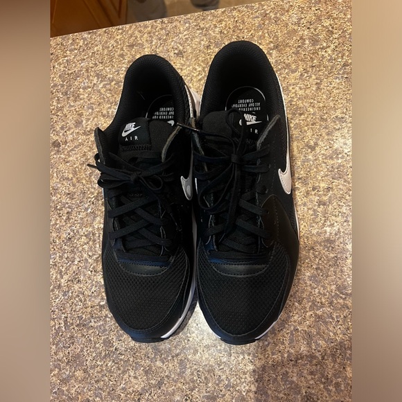 Women’s Nike Air Max Excee Sneakers - Picture 3 of 5